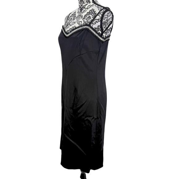 Roman Vintage Y2K 2005 Black Satin V-Sewn Waist Beaded Sweetheart Neck Dress, 42 - Picture 5 of 12